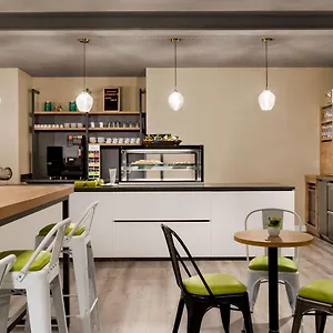 Super 8 By Wyndham Mitte 3*, Hamburk Německo