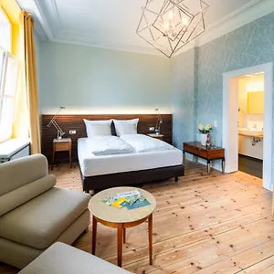 stuckhotel-fettehenne.topcolognehotels.com/