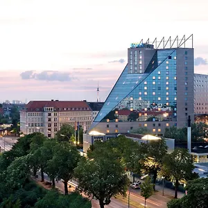 Estrel 4*, Berlín Německo